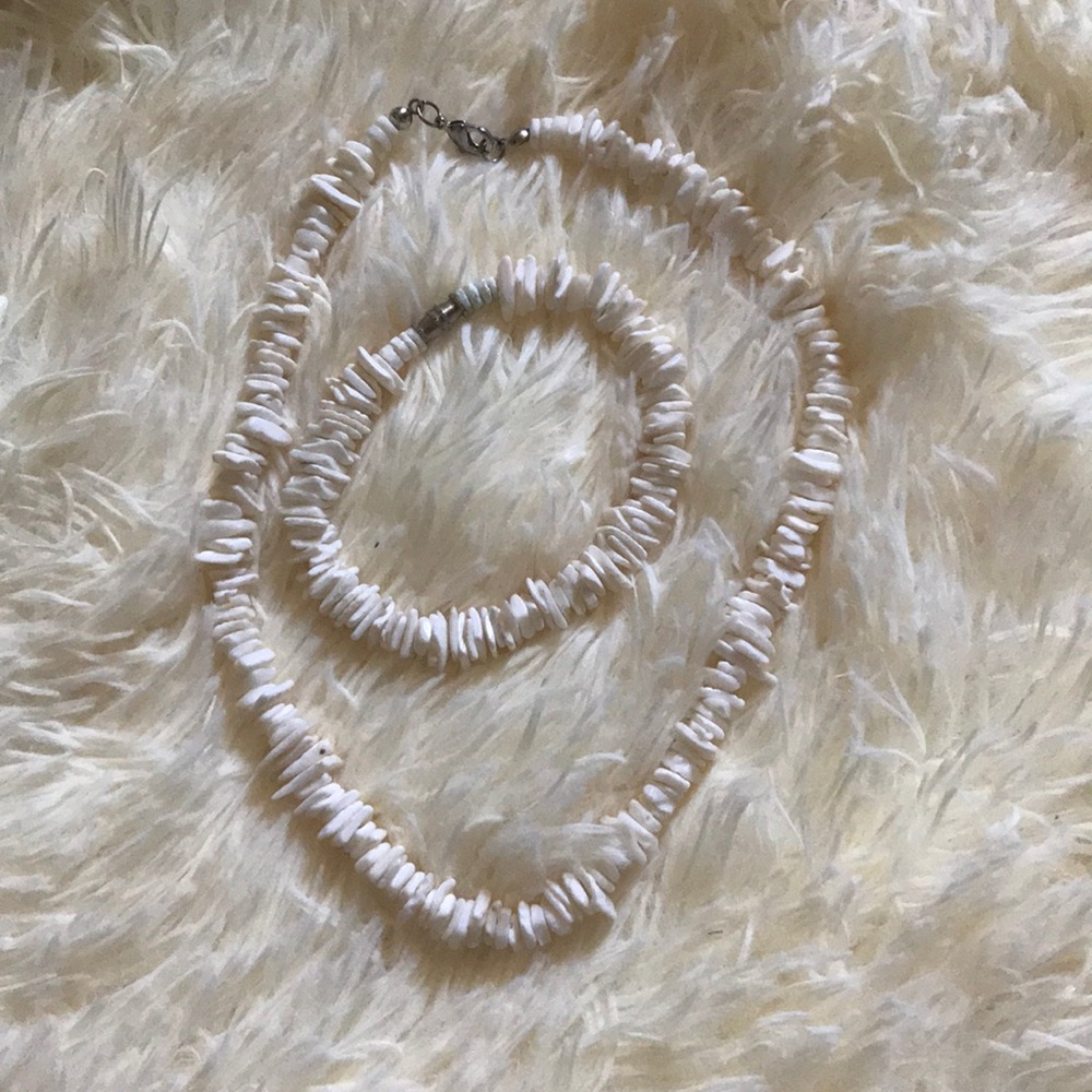 Bracelet and Necklace set